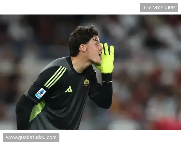 斯基拉:斯维拉尔续约罗马进入最后阶段,350 万欧年薪 + 奖金即将敲定(2) 斯基拉:斯维拉尔续约罗马进入最后阶段,350 万欧年薪 + 奖金即将敲定(2)