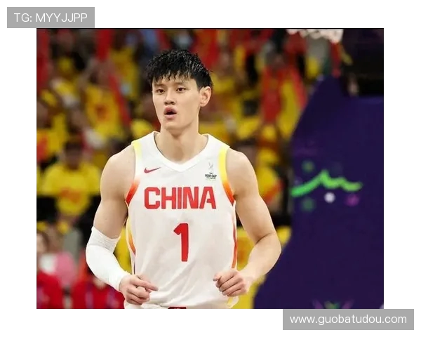 曾凡博启程德国冲刺亚洲杯 工作室晒照展现康复决心(1) 曾凡博启程德国冲刺亚洲杯 工作室晒照展现康复决心(1)