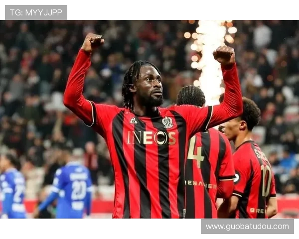 狼队费内巴切竞逐古埃桑德,穆里尼奥 2500 万欧报价遭拒(3) 狼队费内巴切竞逐古埃桑德,穆里尼奥 2500 万欧报价遭拒(3)