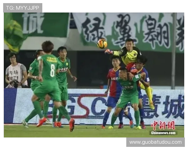 苏超赛场:热血足球与江南文化的激情碰撞 苏超赛场:热血足球与江南文化的激情碰撞